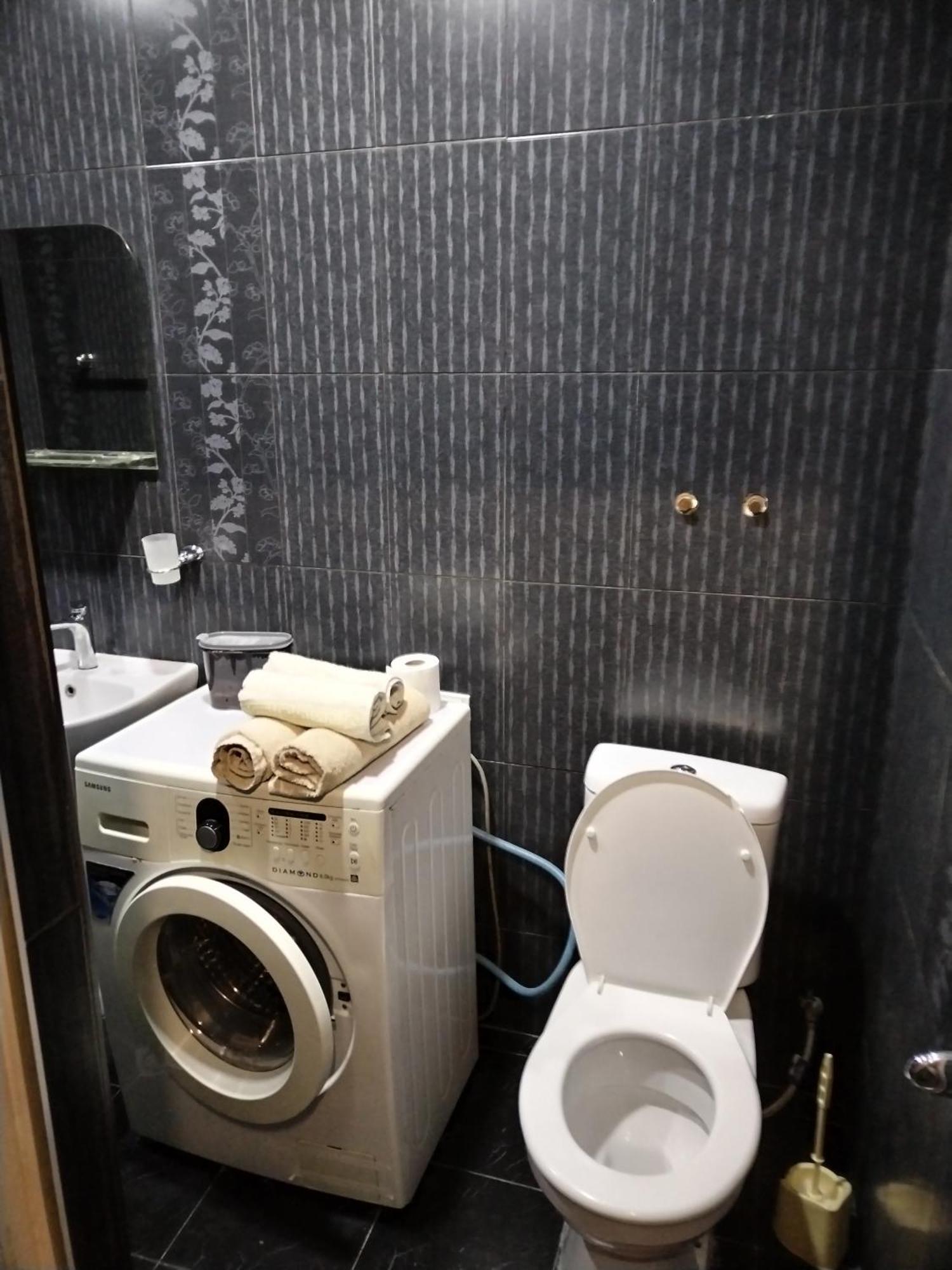 Nash Dom Apartment Tbilisi Ngoại thất bức ảnh